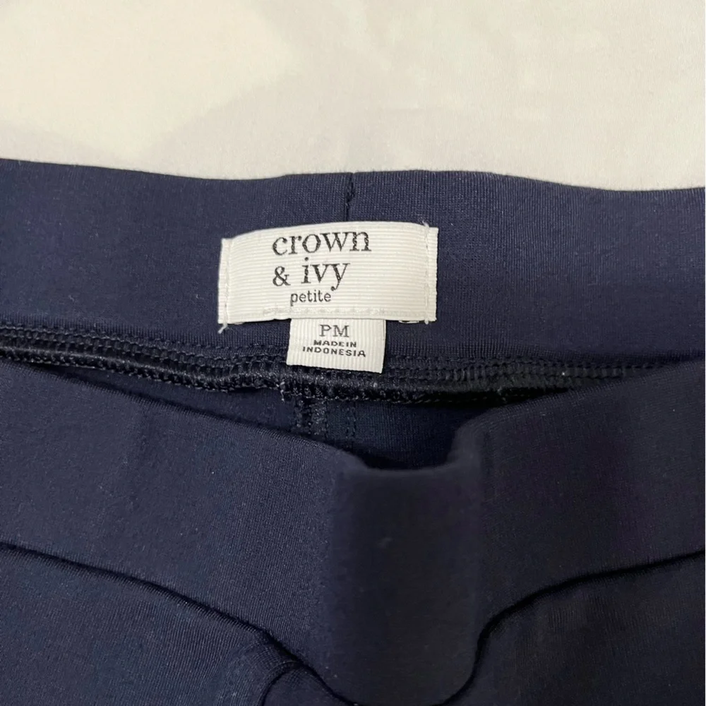 Crown & Ivy Dark Blue stretchy Pants Size PM